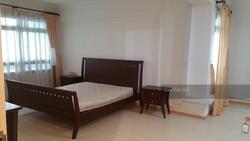 Blk 217 Pasir Ris Street 21 (Pasir Ris), HDB Executive #133812972